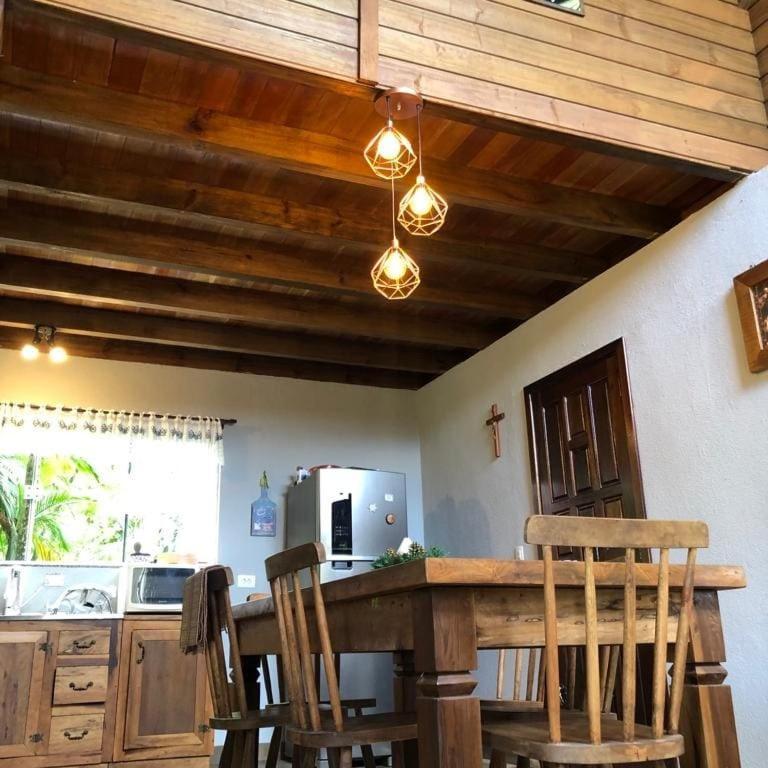 Casa De Campo Rosa Dos Ventos Rodeio Exterior photo